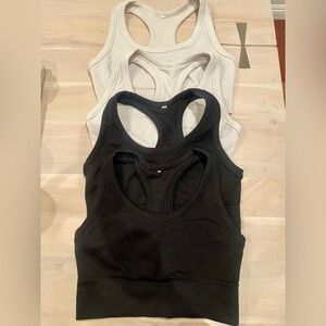 Set of 4 90 degrees Black and White Racerback sports bras- Large